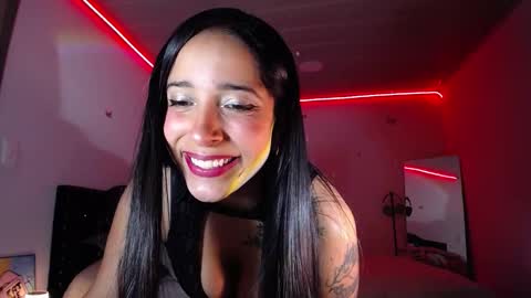 Snapshot of marie_daved chatting on February 22, 6:50 am Nicolle online show from February 22, 6:50 am