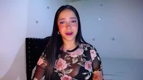 Snapshot of marie_daved chatting on October 15, 3:42 am Nicolle online show from October 15, 3:42 am