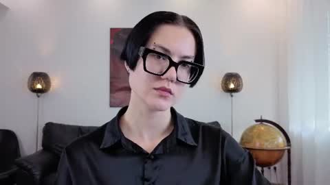 Marie Fitch online show from June 11, 3:47 am