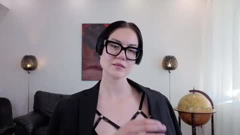 Marie Fitch online show from June 23, 3:26 am