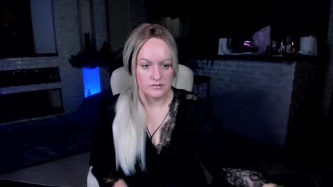 mariemlui online show from September 16, 6:10 am