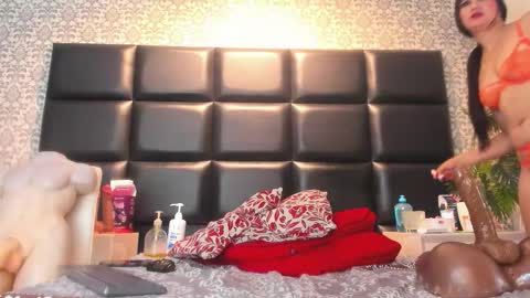 mariana online show from March 26, 2:08 pm