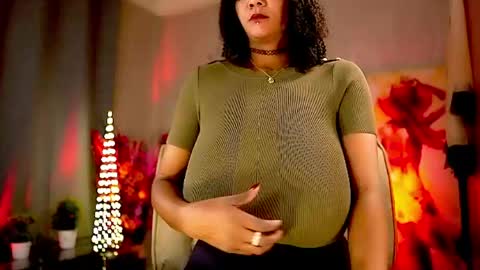Nikita - Scroll down and read my bio please. New Pictures in Bio online show from May 30, 7:39 am