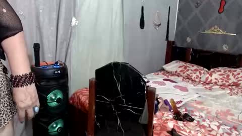 Marilin carolina online show from April 5, 1:26 am