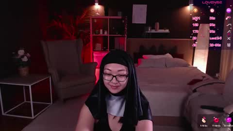 Snapshot of marine_vact chatting on October 1, 2:22 pm Marine  online show from October 1, 2:22 pm