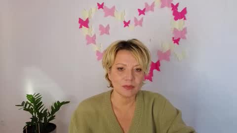 MariStyles online show from October 23, 6:08 am