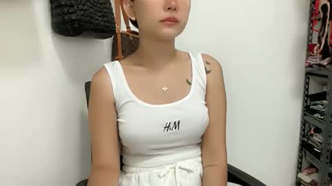 maria online show from February 9, 6:04 am