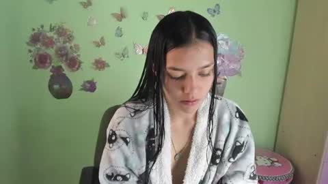 Marly Anal  online show from June 23, 3:37 am