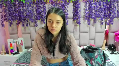 Snapshot of marlyanal chatting on January 17, 1:24 pm Marly Anal  online show from January 17, 1:24 pm