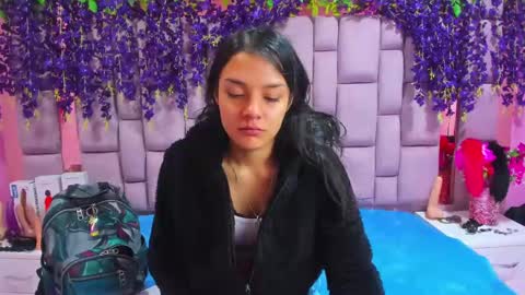Snapshot of marlyanal chatting on January 8, 1:09 pm Marly Anal  online show from January 8, 1:09 pm