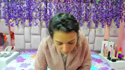 Snapshot of marlyanal chatting on December 3, 2:27 pm Marly Anal  online show from December 3, 2:27 pm