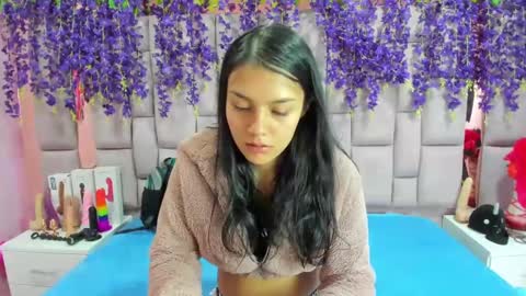 Snapshot of marlyanal chatting on February 3, 1:08 pm Marly Anal  online show from February 3, 1:08 pm