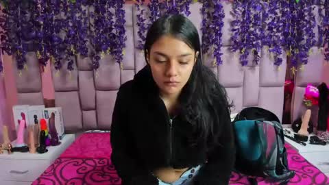 Snapshot of marlyanal chatting on January 14, 12:56 pm Marly Anal  online show from January 14, 12:56 pm