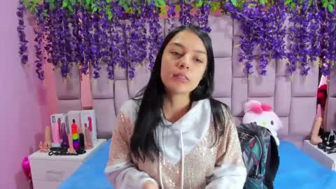 Snapshot of marlyanal chatting on February 1, 1:20 pm Marly Anal  online show from February 1, 1:20 pm