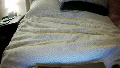 Jess and Nick online show from November 29, 5:11 am