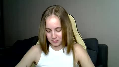 marryvi online show from February 24, 9:57 pm