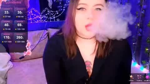 marshmallowbeauty_ online show from October 15, 9:39 pm