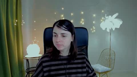 martaedams online show from February 3, 6:22 am