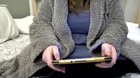 Martha online show from November 18, 8:04 am