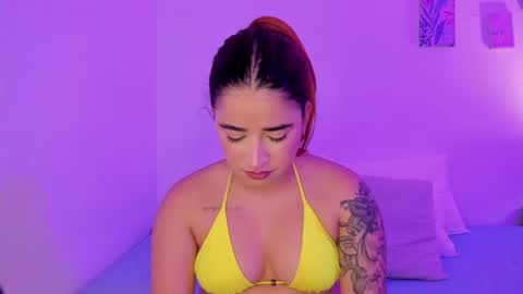C A R O L I N A  online show from July 17, 6:22 pm