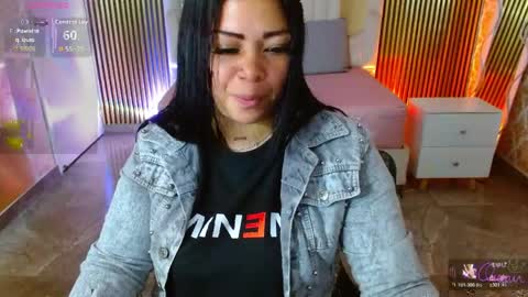 Hey im martina online show from April 15, 2:56 am