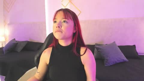 Martina  online show from December 1, 8:00 pm