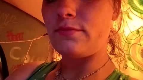 martinhopetaylor online show from May 15, 1:11 am