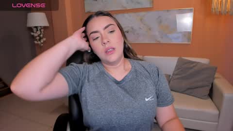 Martinna Bonnet online show from January 6, 10:46 am