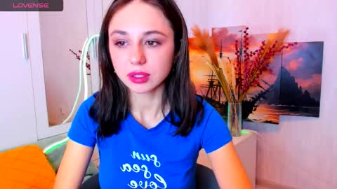 Mary online show from October 12, 11:51 pm