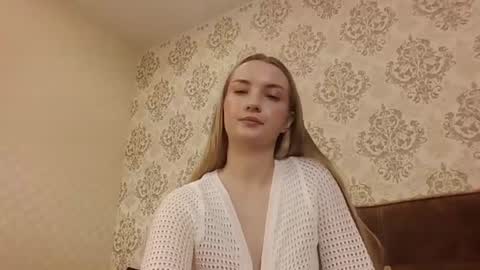 mary_rage online show from July 2, 10:43 am