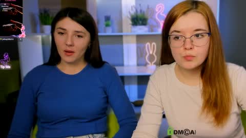 mary skiny online show from April 1, 3:42 pm