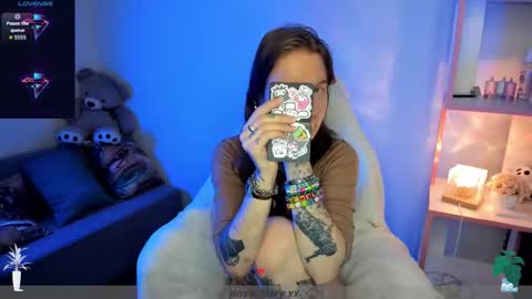 Mary GTM3Mon Wed Thu Sat Sun 0400 am-1030pm online show from November 3, 12:58 am