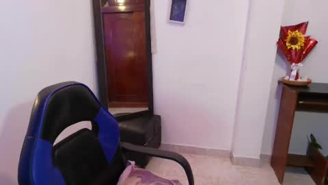 MARYAM online show from April 12, 12:19 pm