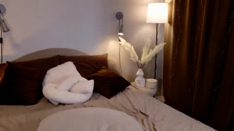 Bun online show from April 19, 4:18 pm