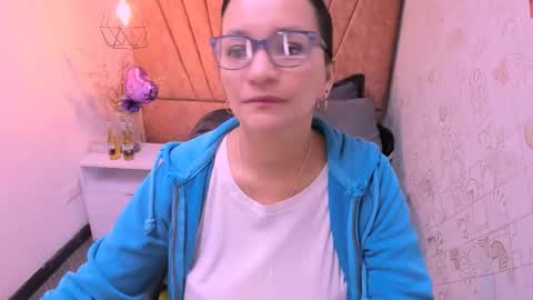 Marylin online show from October 23, 8:04 pm