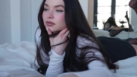 Marina online show from March 7, 2:13 pm