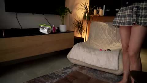 Marina online show from October 7, 1:15 pm