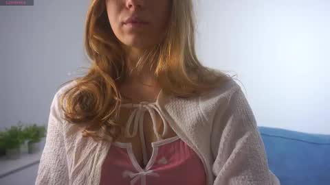 Sunny online show from March 12, 9:06 pm