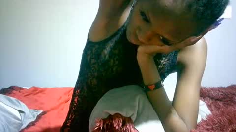 maskgang001 online show from January 17, 6:43 am