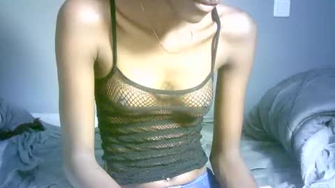 maskgang001 online show from February 7, 5:44 am