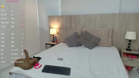 katerin online show from December 5, 11:44 am