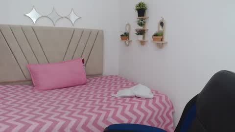 Martina online show from April 10, 8:59 pm