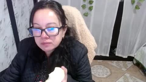 Snapshot of mature_wolf chatting on March 11, 12:28 pm Sonia online show from March 11, 12:28 pm