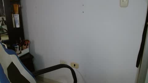 Cecilia online show from January 16, 2:13 pm