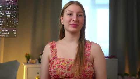 maureencoombs online show from March 26, 5:42 am