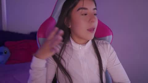 Mavi online show from February 18, 9:03 pm