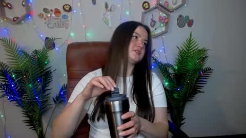 MavkaCute online show from March 31, 6:52 pm