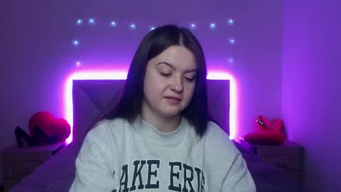 MavkaCute online show from February 9, 7:16 pm