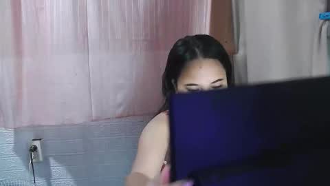 max_lovely123 online show from April 12, 4:10 pm