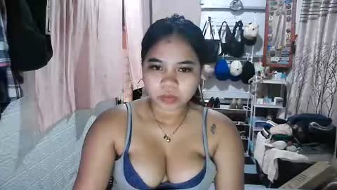max_lovely123 online show from July 4, 9:38 am